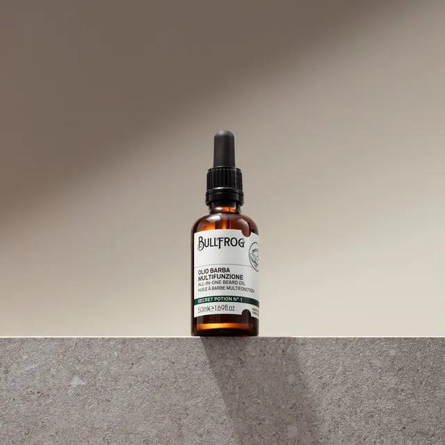 bullfrog-all-in-one-beard-oil-secret-potion-n-1-olio-da-barba-multiuso-30-ml image 1