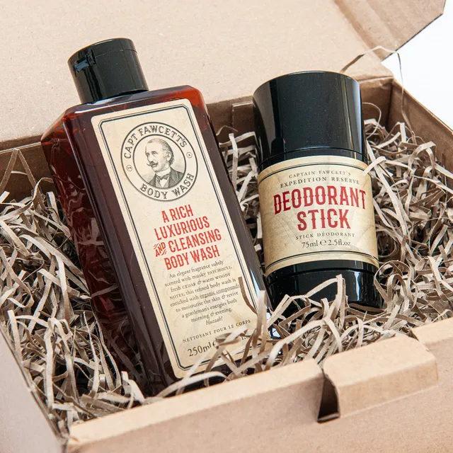 captain-fawcett-expedition-essential-supplies-set-regalo-da-viaggio image 1