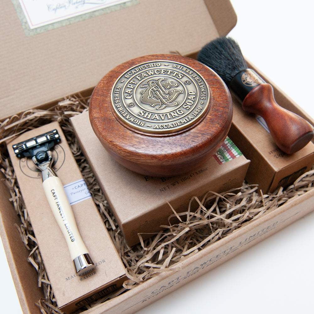 captain-fawcett-scapicchio-shaving-gift-set-con-sapone-pennello-e-rasoio image 2