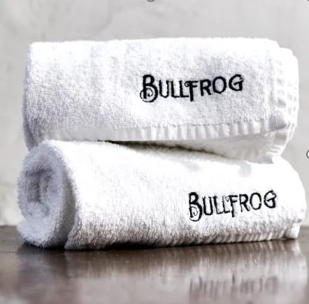 bullfrog-towel-40x90-cm-asciugamano-professionale-per-barba-capelli-e-grooming image 1