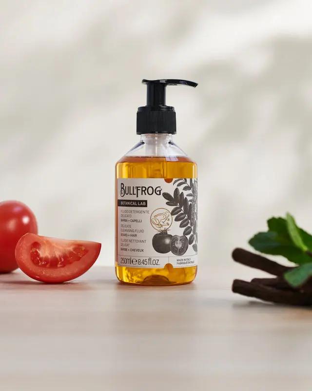 bullfrog-delicate-cleansing-fluid-shampoo-per-capelli-e-barba-250-ml-fragranza-a image 1