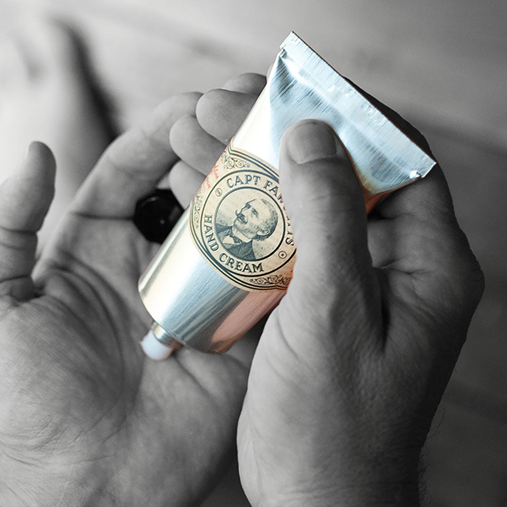 captain-fawcett-expedition-reserve-hand-cream-crema-mani-con-vitamina-e-shea-cac image 4