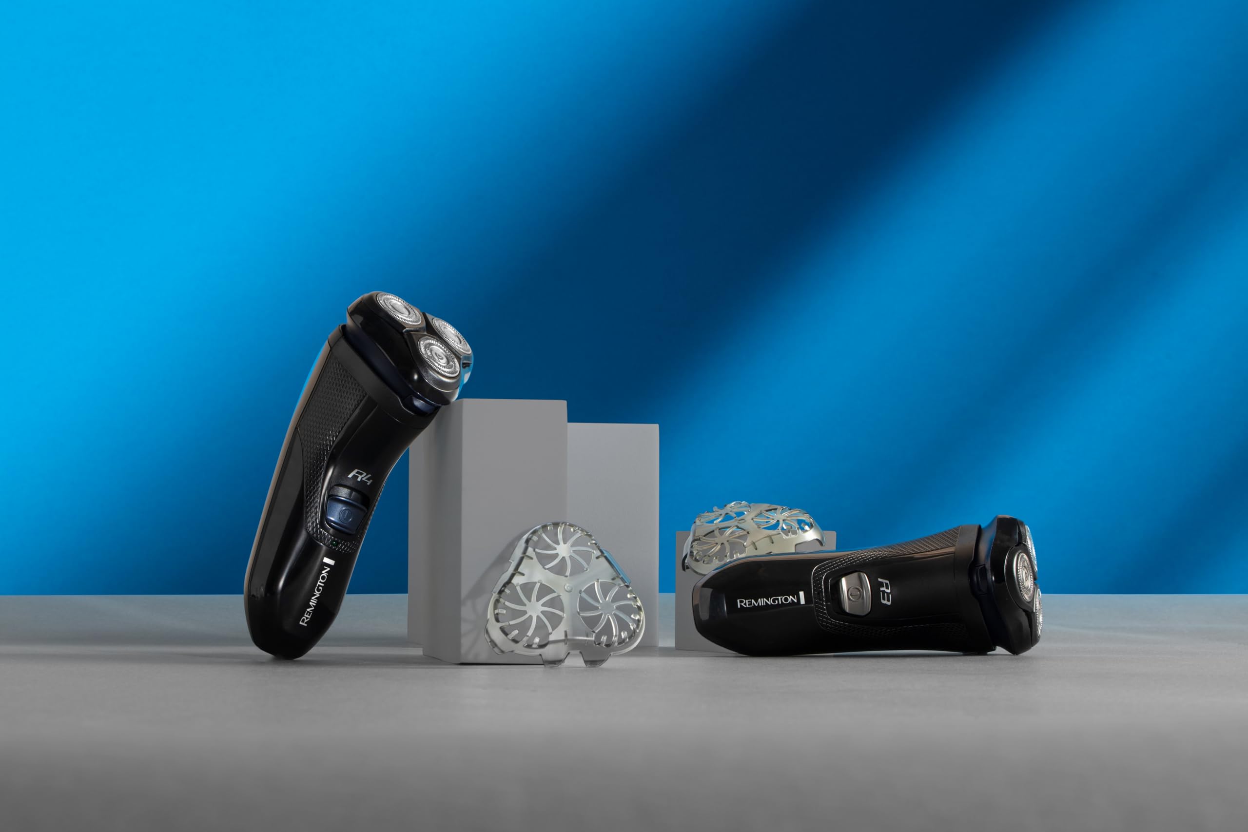 remington-r4-style-series-r4002-rasoio-elettrico-a-testine-rotanti-con-lame-fles image 7