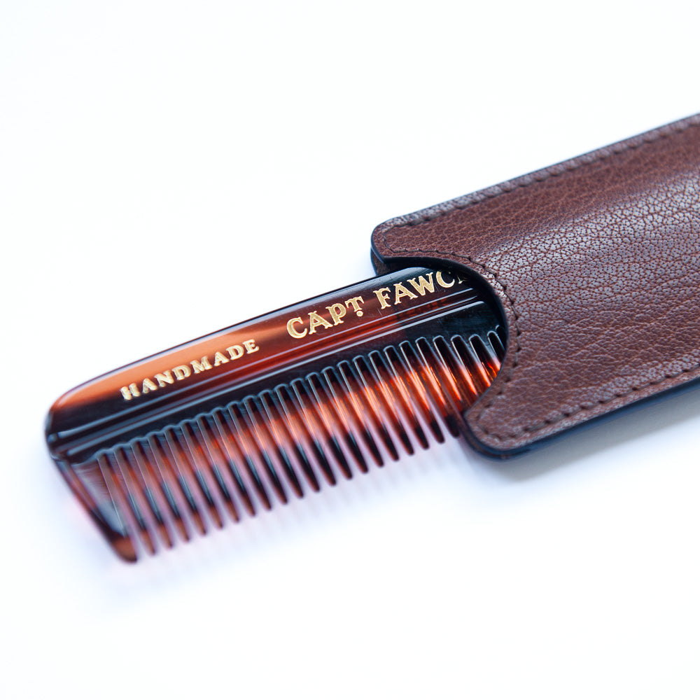 captain-fawcett-hair-comb-with-leather-case-pettine-a-denti-fini-con-custodia-in image 2
