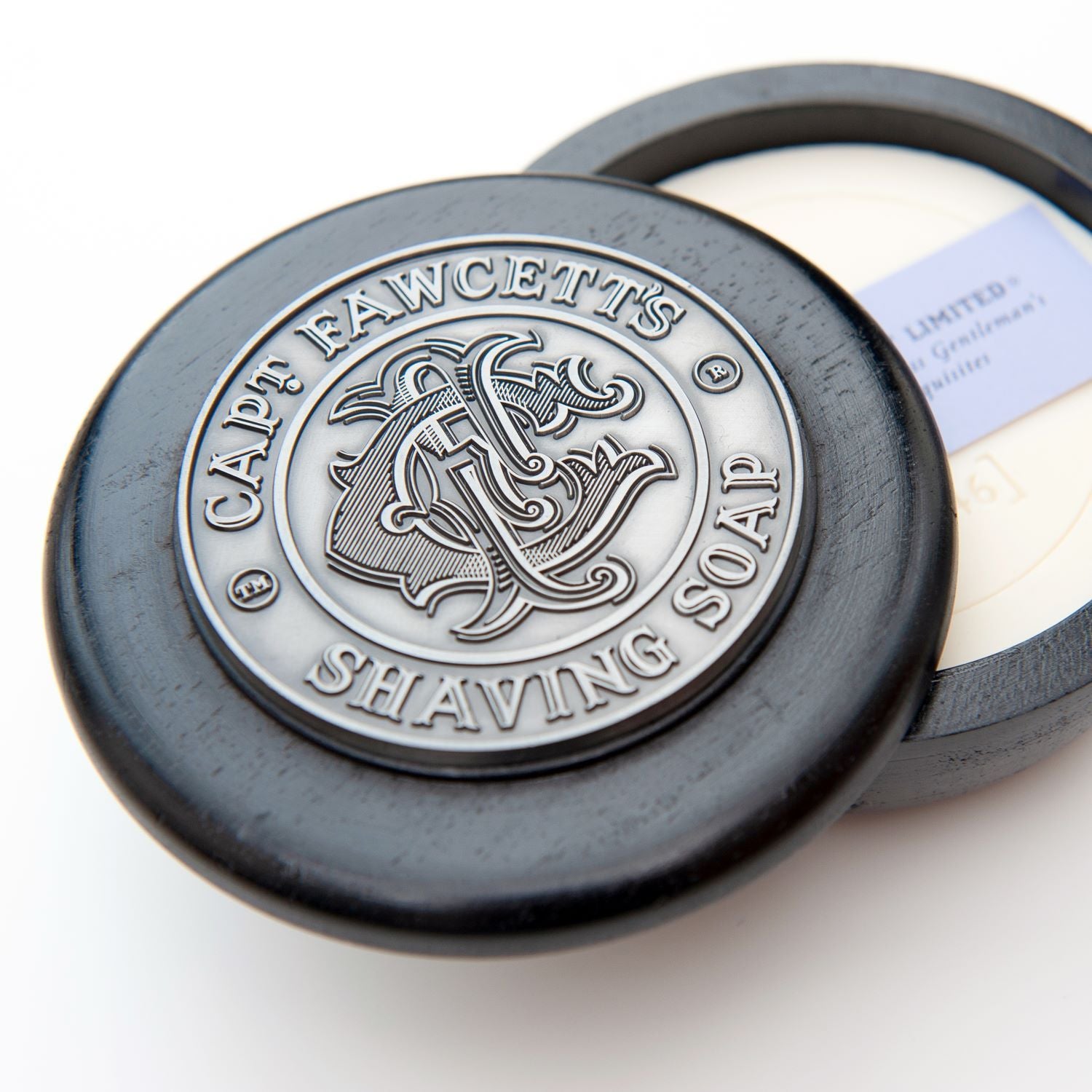captain-fawcett-luxurious-shaving-soap-expedition-reserve-sapone-da-barba-con-pi image 3