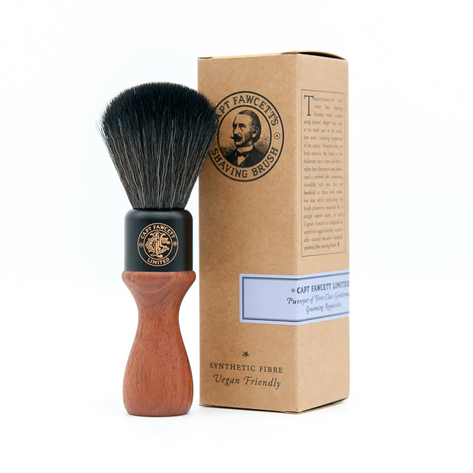 captain-fawcett-pennello-da-barba-in-fibra-sintetica-con-manico-in-legno image 1