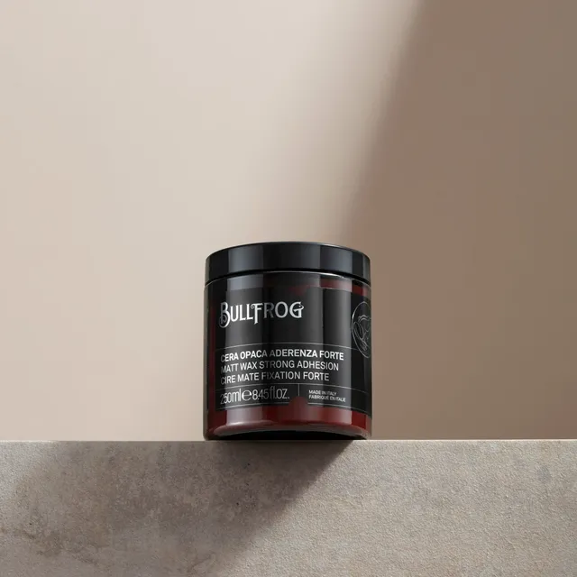 bullfrog-matt-wax-strong-adhesion-250ml-cera-per-capelli-a-finitura-opaca-tenuta image 1