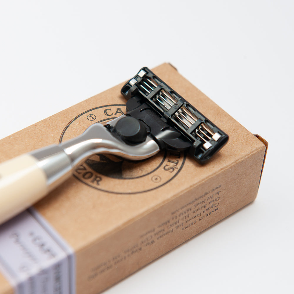 captain-fawcett-finest-hand-crafted-safety-razor-rasoio-di-sicurezza-in-avorio-e image 4