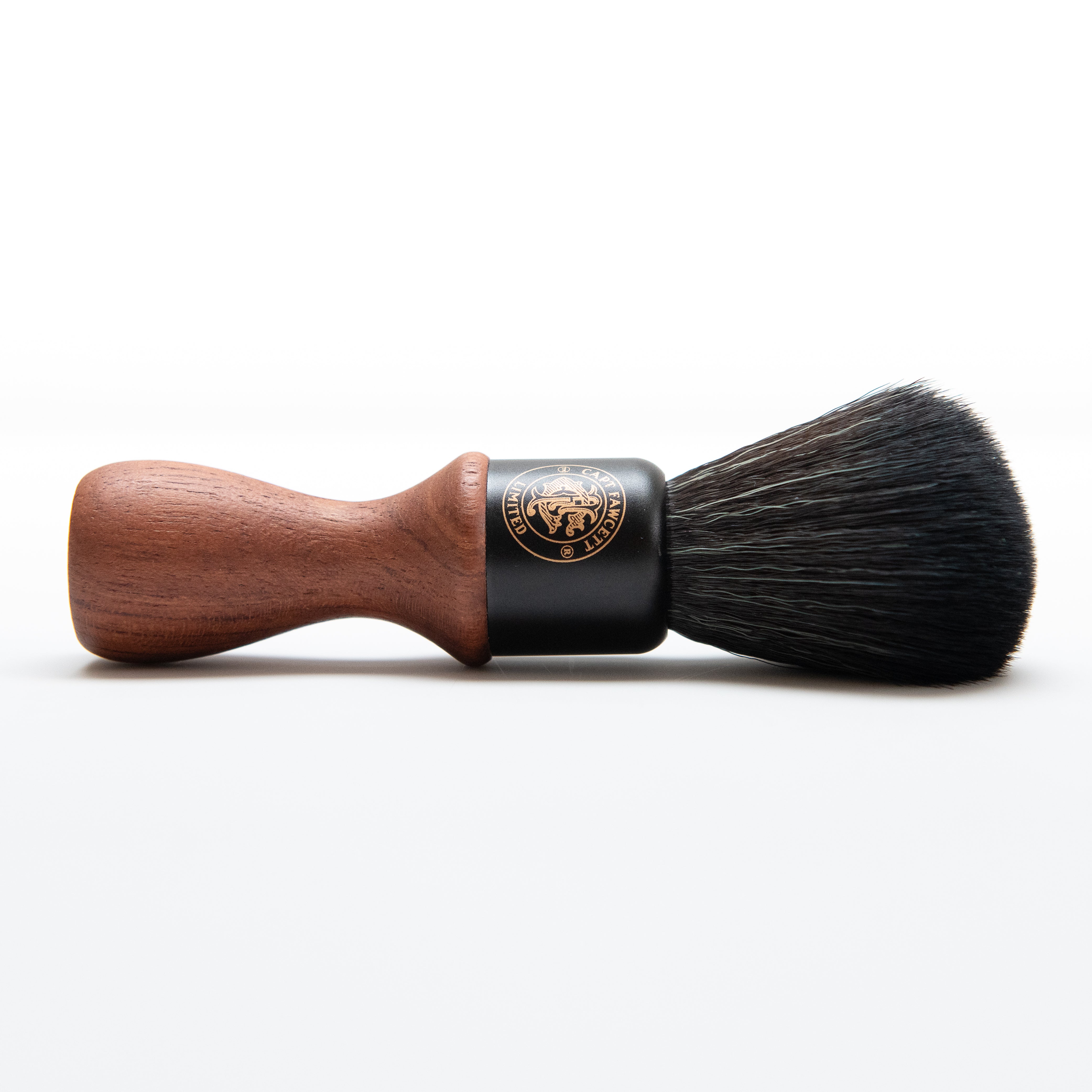 captain-fawcett-pennello-da-barba-in-fibra-sintetica-con-manico-in-legno image 3